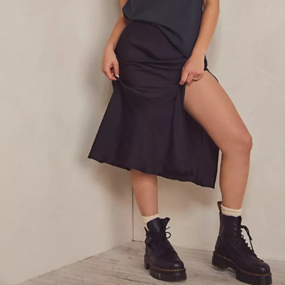 Free People - Sweet Talker Half Slip - Black - XS & S